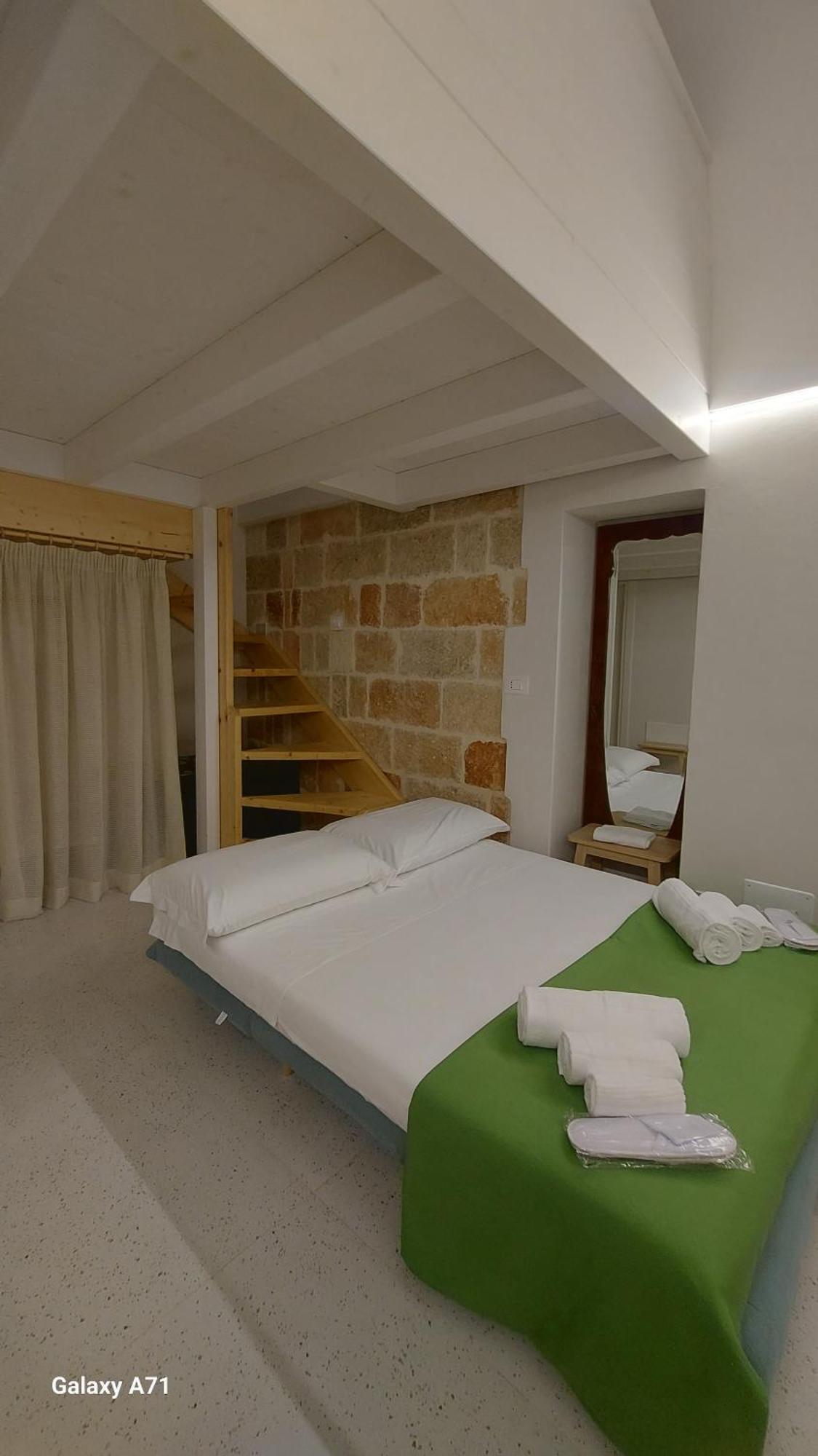 Mandorleolio Versomare Polignano a Mare Extérieur photo